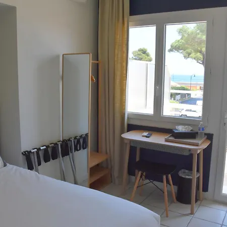 Hotel Le Ceinturon Hyères Extérieur photo
