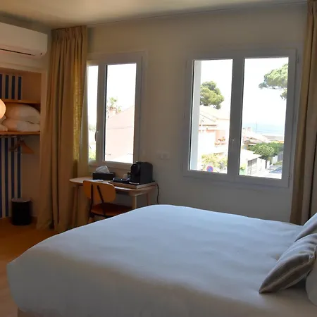 Hotel Le Ceinturon Hyères Extérieur photo