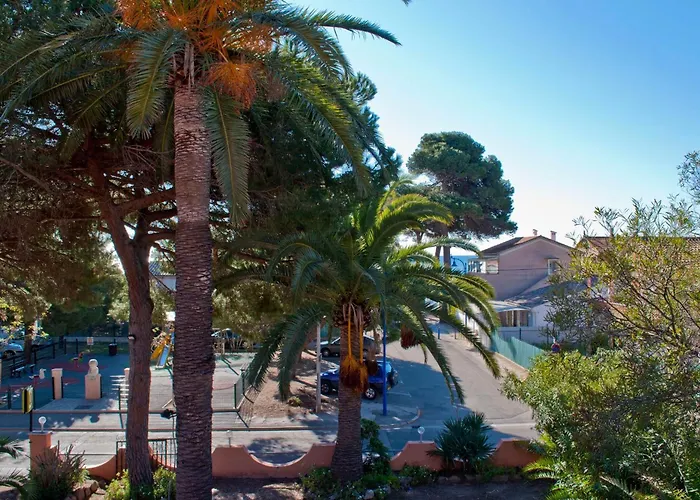 Logis Hotel Restaurant Le Kalliste