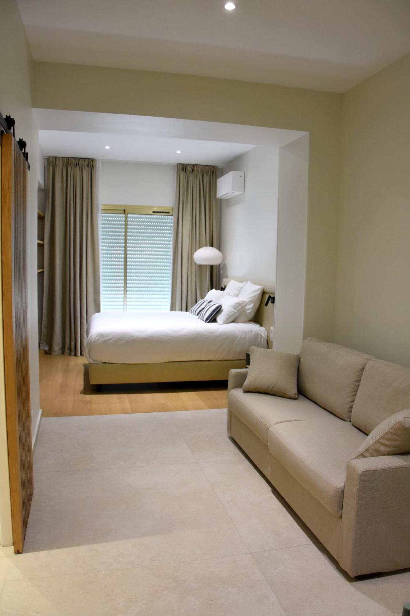 Hotel Le Ceinturon 2*
